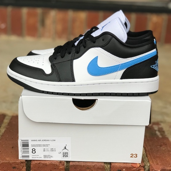 Air Jordan 1 Low University Blue White Black Size 8 Wmns / 6.5Y - Picture 4 of 11